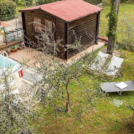 Awesome In With Kitchen Holiday home