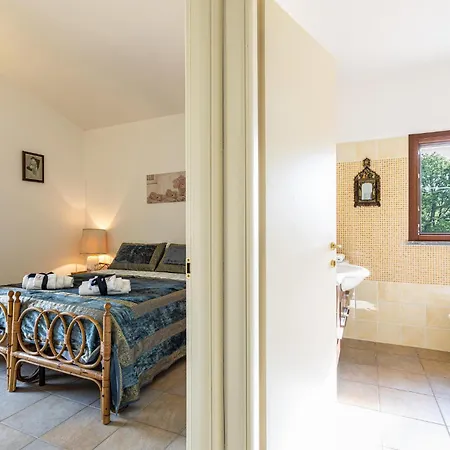 Holiday home Awesome In With Kitchen