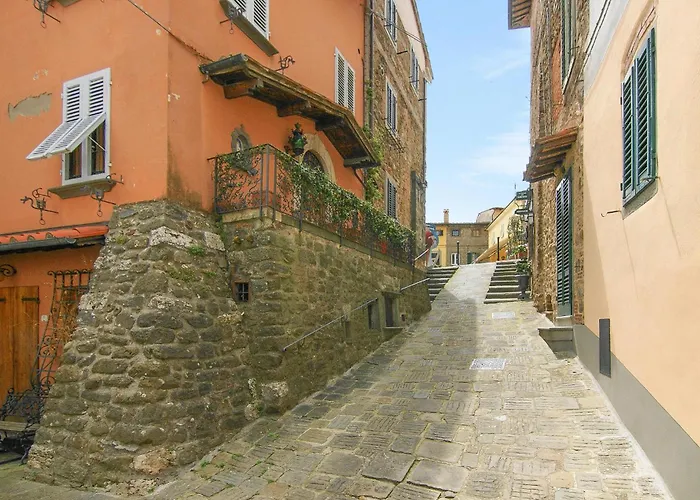 2 Bedroom Amazing In Orentano