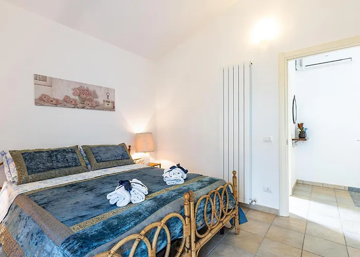 2 Bedroom Amazing In Semesterbostad Orentano